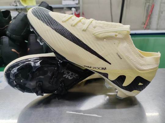 Nike Football Shoes Beige Black-81